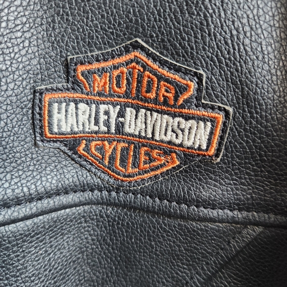 Harley Davidson LG leather riding jacket - Picture 8 of 10
